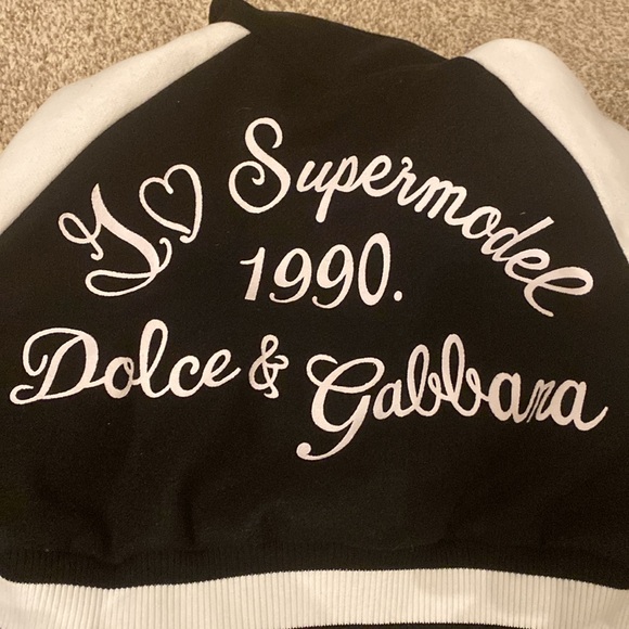 Woman’s jacket - Picture 4 of 7